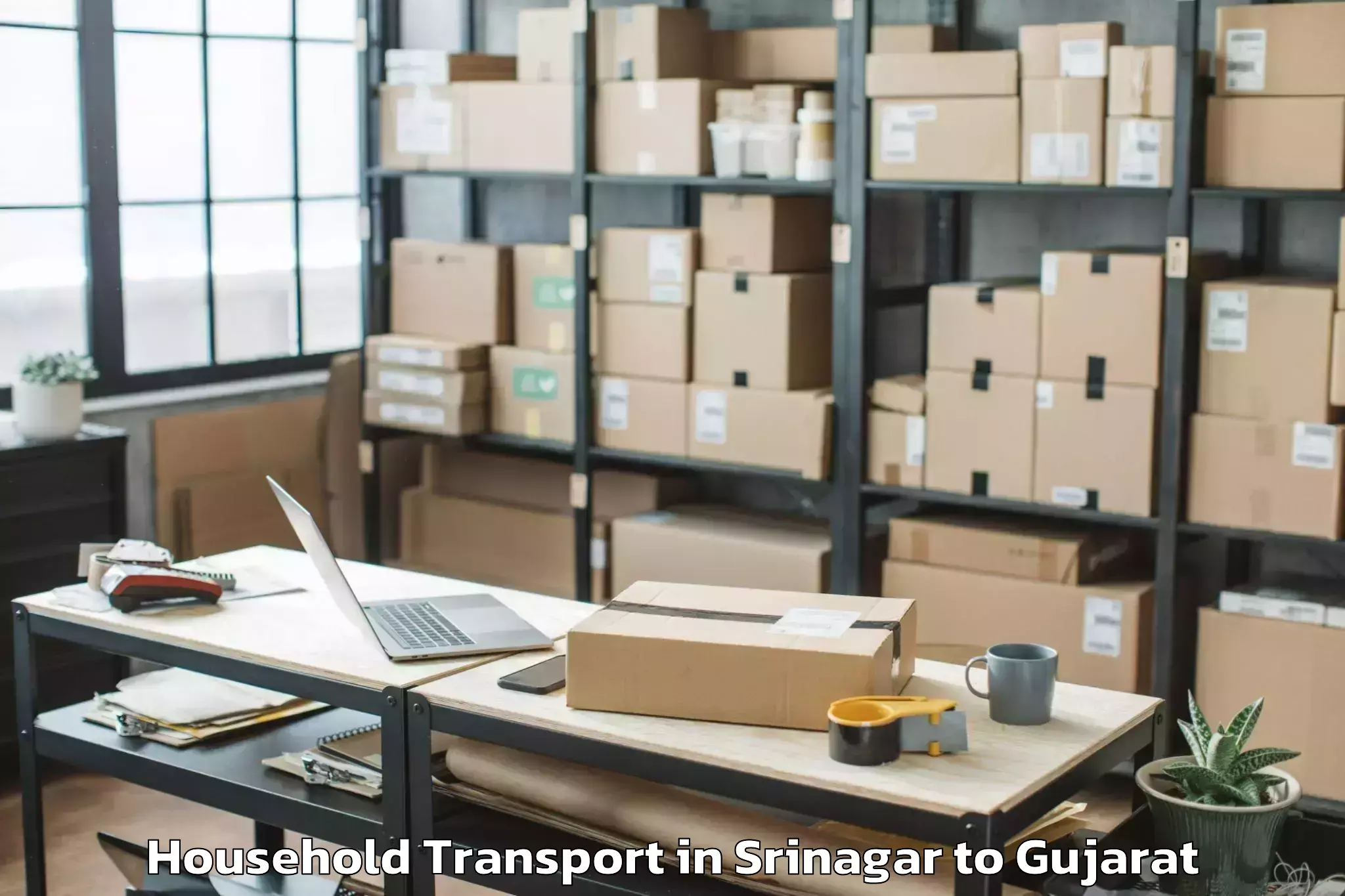 Reliable Srinagar to Gandhidham Household Transport